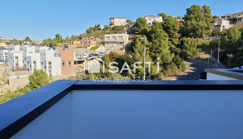 4 soveværelse Villa til salg i Calafell med swimmingpool garage - € 540.000 (Ref: 9543419)