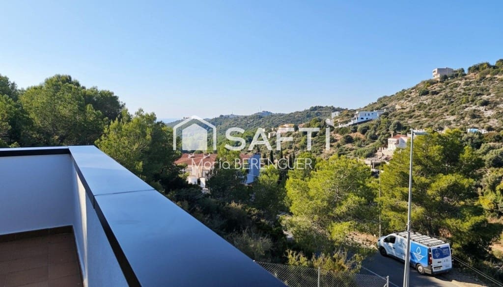 4 soveværelse Villa til salg i Calafell med swimmingpool garage - € 540.000 (Ref: 9543419)