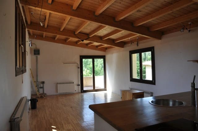 4 bedroom Finca/Country House for sale in Sigüenza - € 795,000 (Ref: 9543421)