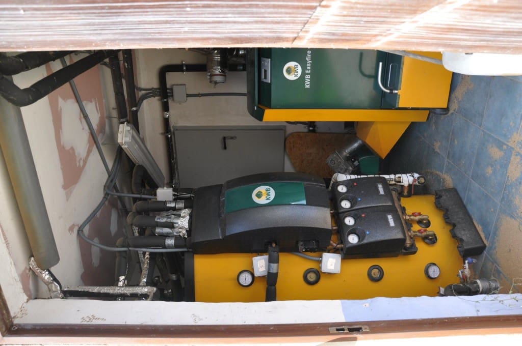 4 bedroom Finca/Country House for sale in Siguenza - € 795,000 (Ref: 9543421)