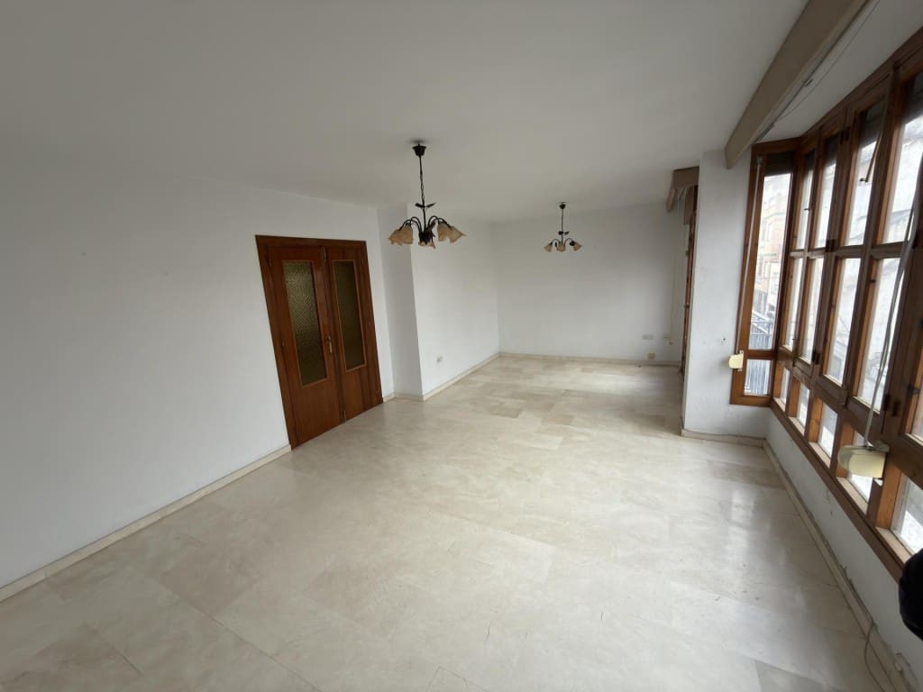 3 bedroom Apartment for sale in Loja - € 77,900 (Ref: 9543422)