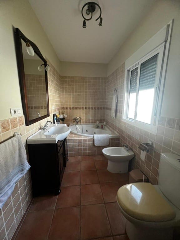 3 camera da letto Villa in vendita in Chiclana de la Frontera con garage - 450.000 € (Rif: 9547894)