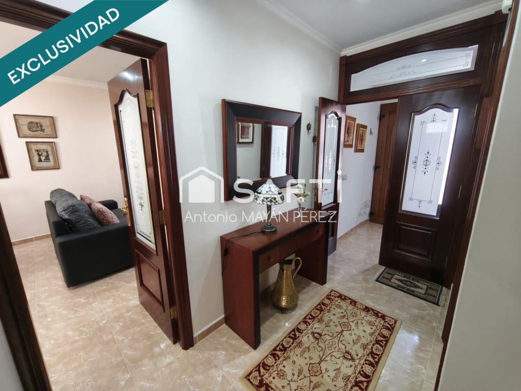 6 soverom Villa til salgs i Ribeira med garasje - € 750 000 (Ref: 9547895)