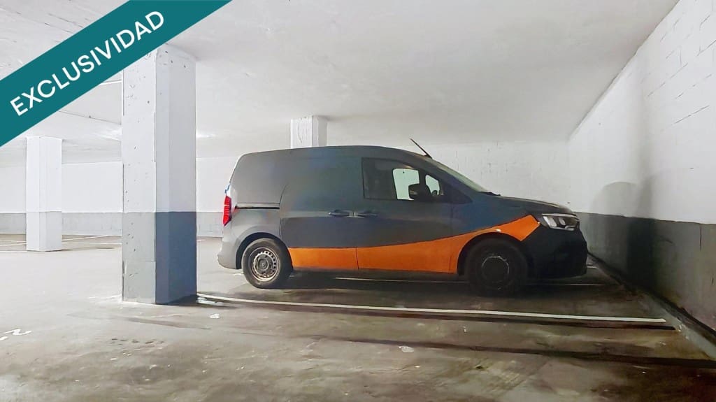 Autotalli myytävänä paikassa Gijon - 55 000 € (Ref: 9551215)