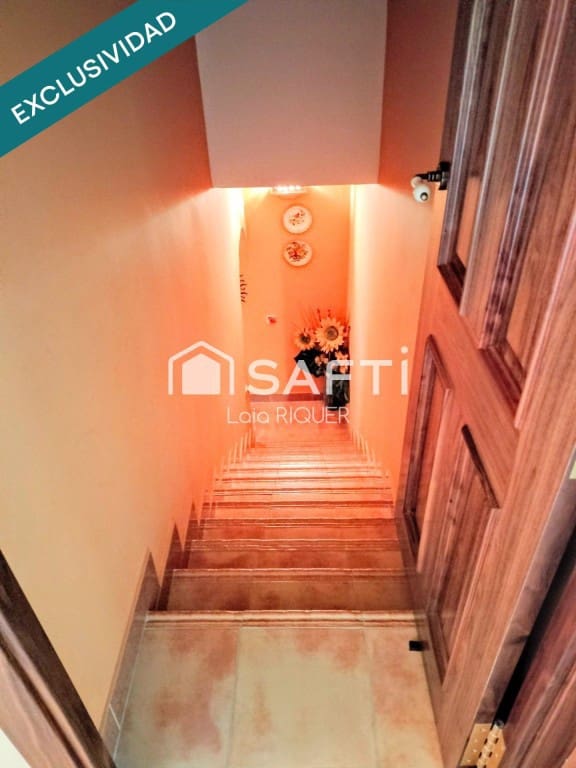 5 Zimmer Villa zu verkaufen in Sant Cebria de Vallalta mit Pool - 673.000 € (Ref: 9551217)