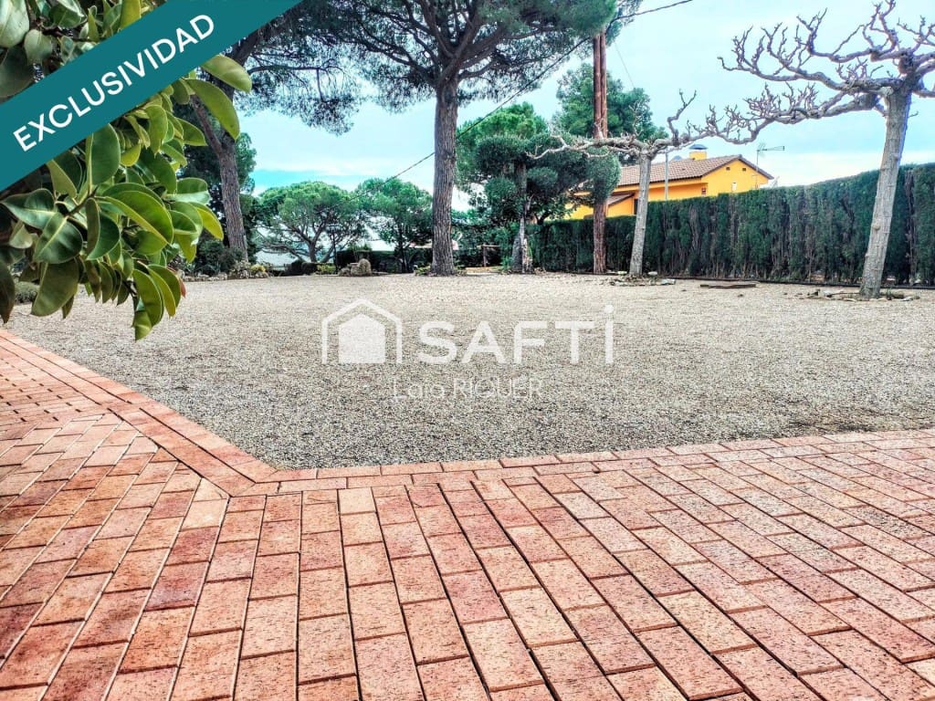 5 Zimmer Villa zu verkaufen in Sant Cebria de Vallalta mit Pool - 673.000 € (Ref: 9551217)