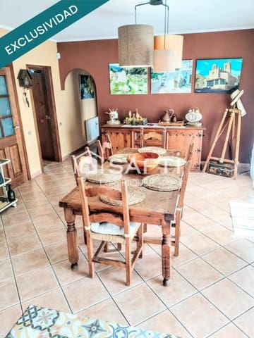 5 sypialnia Willa na sprzedaż w Sant Cebrià de Vallalta z basenem - 673 000 € (Ref: 9551217)