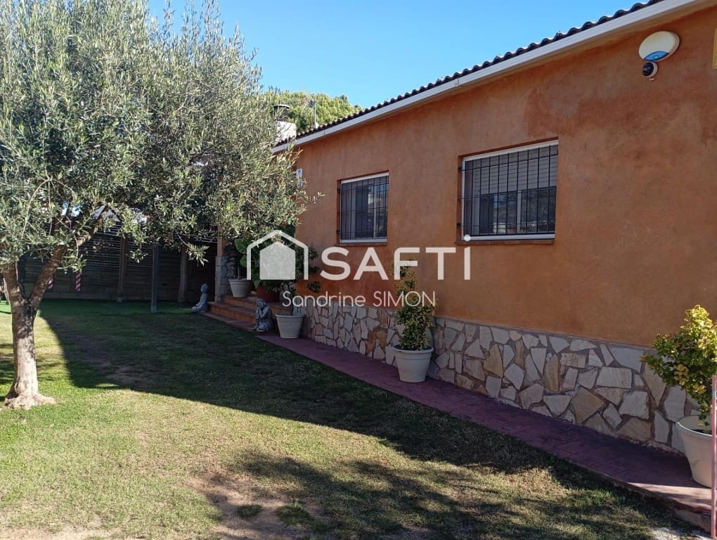 3 camera da letto Villa in vendita in Vidreres con piscina garage - 289.000 € (Rif: 9551219)