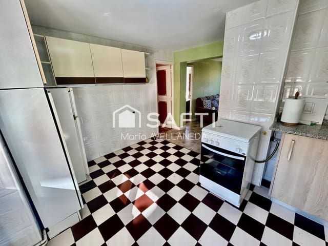 3 soverom Leilighet til salgs i Leon by - € 65 000 (Ref: 9551220)