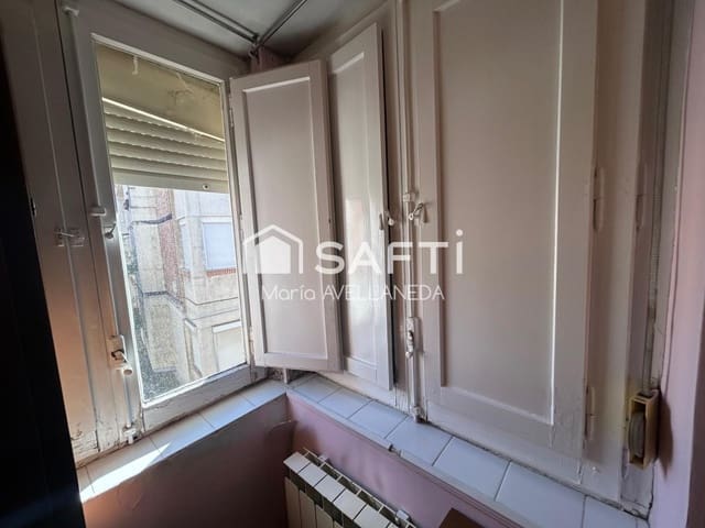 3 soverom Leilighet til salgs i Leon by - € 65 000 (Ref: 9551220)