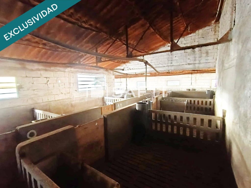 Rakentamaton maa myytävänä paikassa Los Navalucillos - 99 000 € (Ref: 9551221)