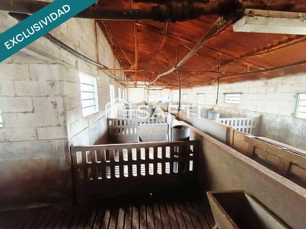 Rakentamaton maa myytävänä paikassa Los Navalucillos - 99 000 € (Ref: 9551221)