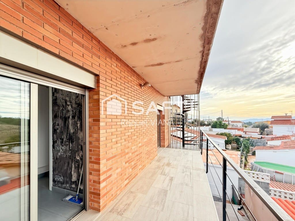 3 Zimmer Villa zu vermieten in Esparreguera mit Garage - 1.750 € (Ref: 9551225)