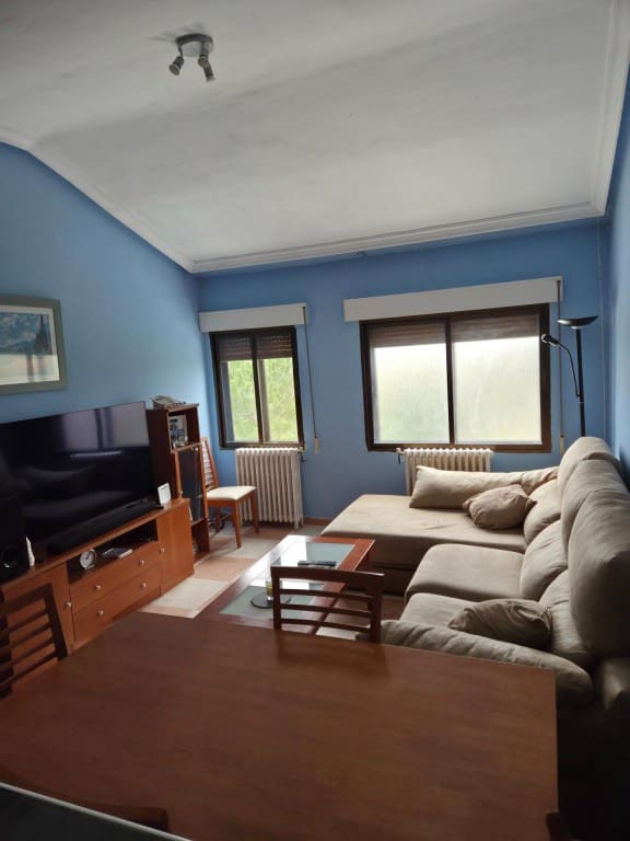 Finca/Casa Rural de 6 habitaciones en Castellanos de Villiquera en venta - 139.900 € (Ref: 9551226)