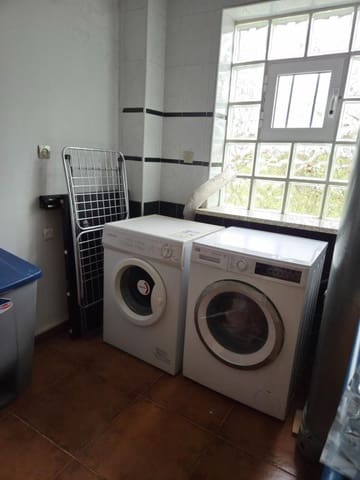 Finca/Casa Rural de 6 habitaciones en Castellanos de Villiquera en venta - 139.900 € (Ref: 9551226)