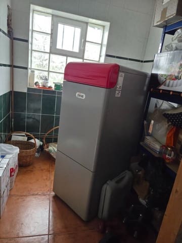 Finca/Casa Rural de 6 habitaciones en Castellanos de Villiquera en venta - 139.900 € (Ref: 9551226)