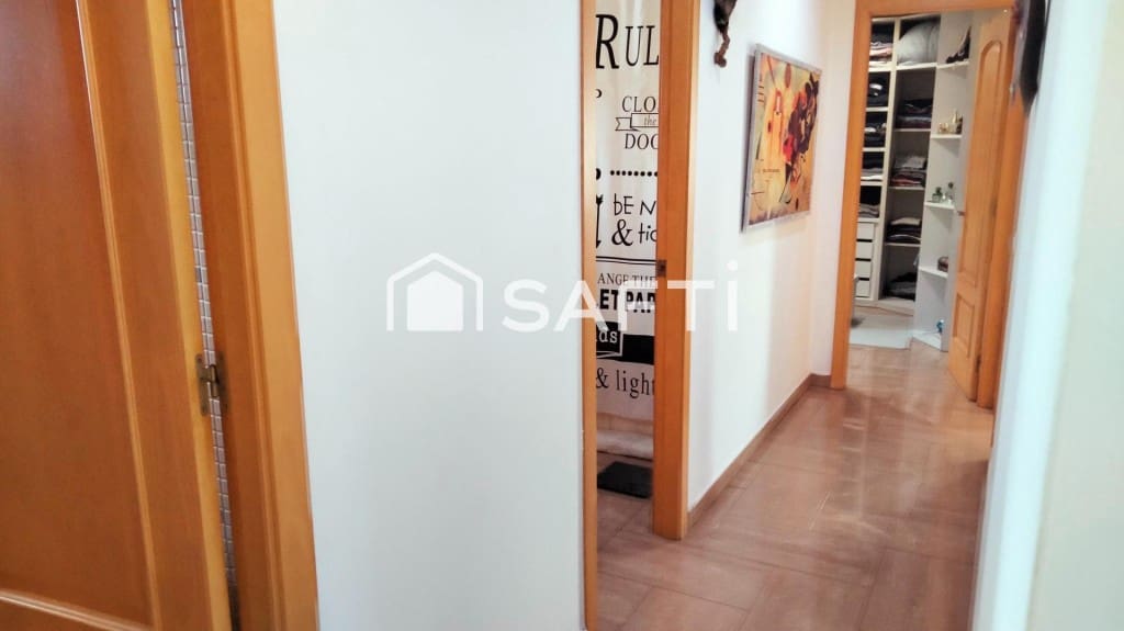 4 soverom Villa til salgs i Piera med svømmebasseng garasje - € 370 000 (Ref: 9555550)