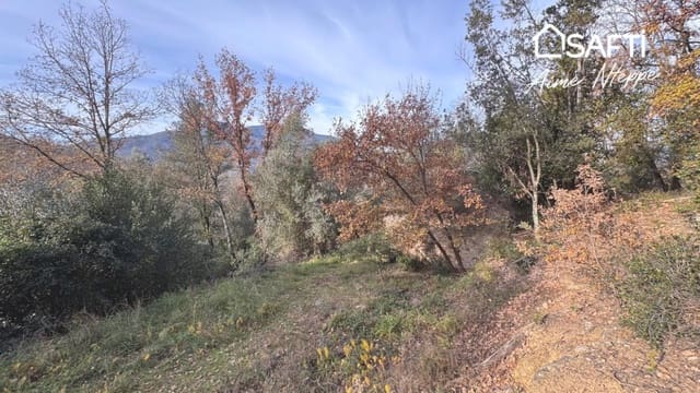 4 soveværelse Finca/Landehus til salg i Sant Julià del Llor i Bonmatí - € 110.000 (Ref: 9555551)