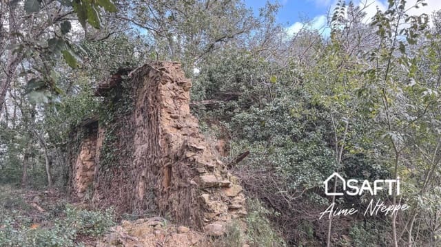 4 soveværelse Finca/Landehus til salg i Sant Julià del Llor i Bonmatí - € 110.000 (Ref: 9555551)