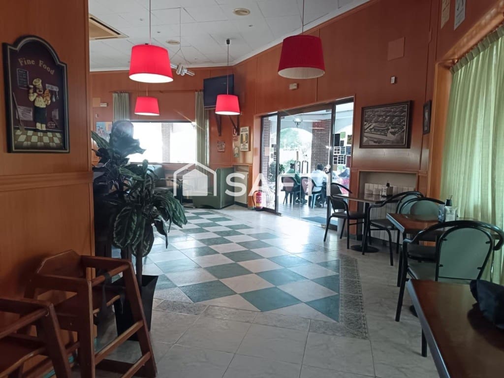 Erhverv til salg i Huecas - € 750.000 (Ref: 9555553)