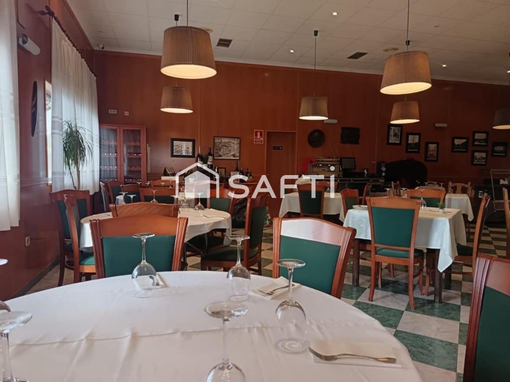 Erhverv til salg i Huecas - € 750.000 (Ref: 9555553)