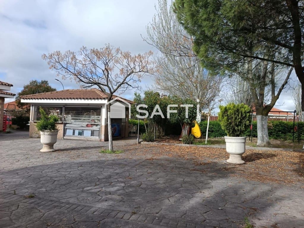 Erhverv til salg i Huecas - € 750.000 (Ref: 9555553)