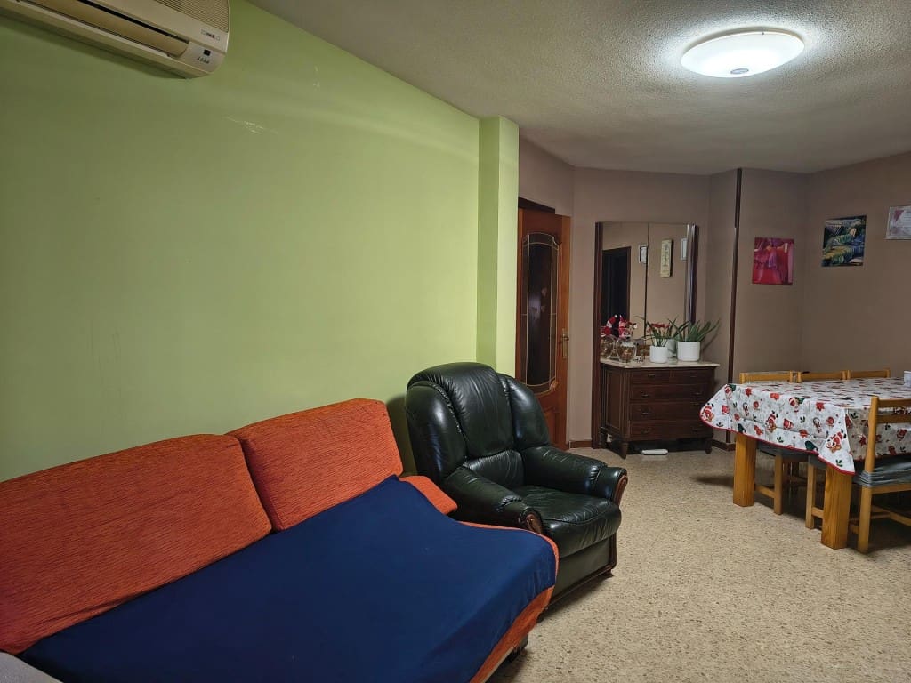 Apartamento de 4 habitaciones en Guadalajara ciudad en venta - 250.000 € (Ref: 9555556)