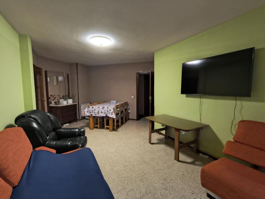 Apartamento de 4 habitaciones en Guadalajara ciudad en venta - 250.000 € (Ref: 9555556)