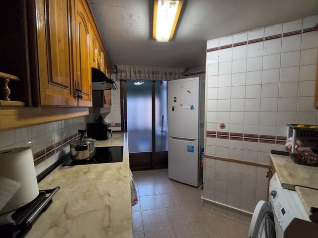 Apartamento de 4 habitaciones en Guadalajara ciudad en venta - 250.000 € (Ref: 9555556)