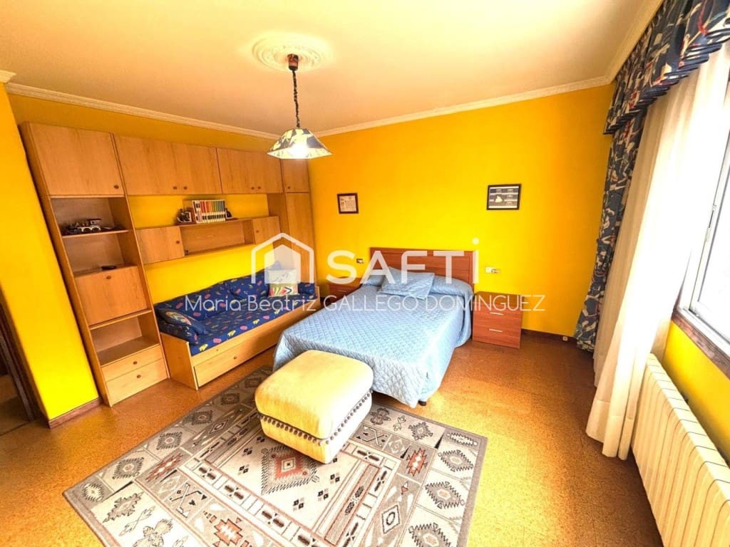 7 Zimmer Villa zu verkaufen in Moana mit Garage - 440.000 € (Ref: 9561608)