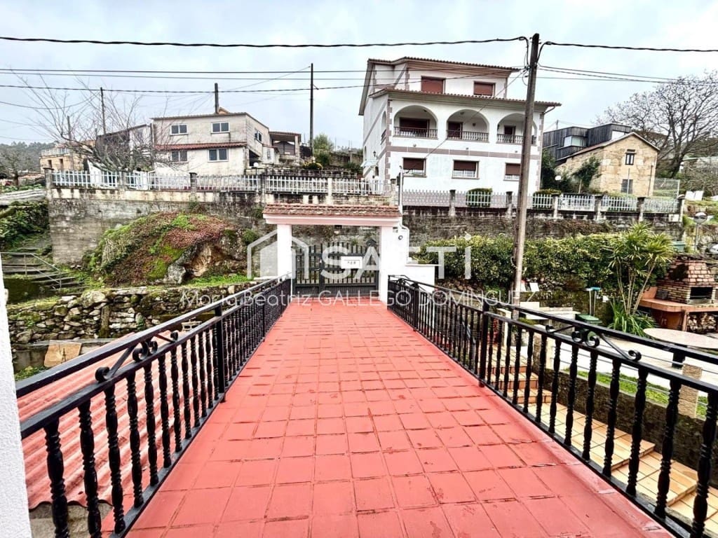 7 Zimmer Villa zu verkaufen in Moana mit Garage - 440.000 € (Ref: 9561608)