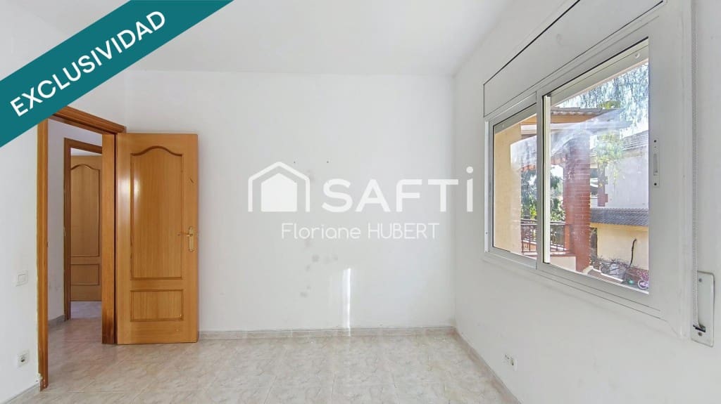 4 quarto Moradia para venda em Calafell com piscina garagem - 280 000 € (Ref: 9561610)