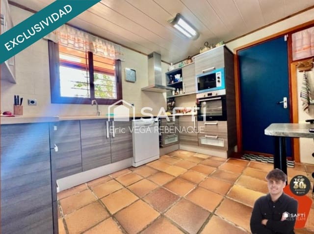 5 soveværelse Villa til salg i Mataró med garage - € 759.000 (Ref: 9561611)