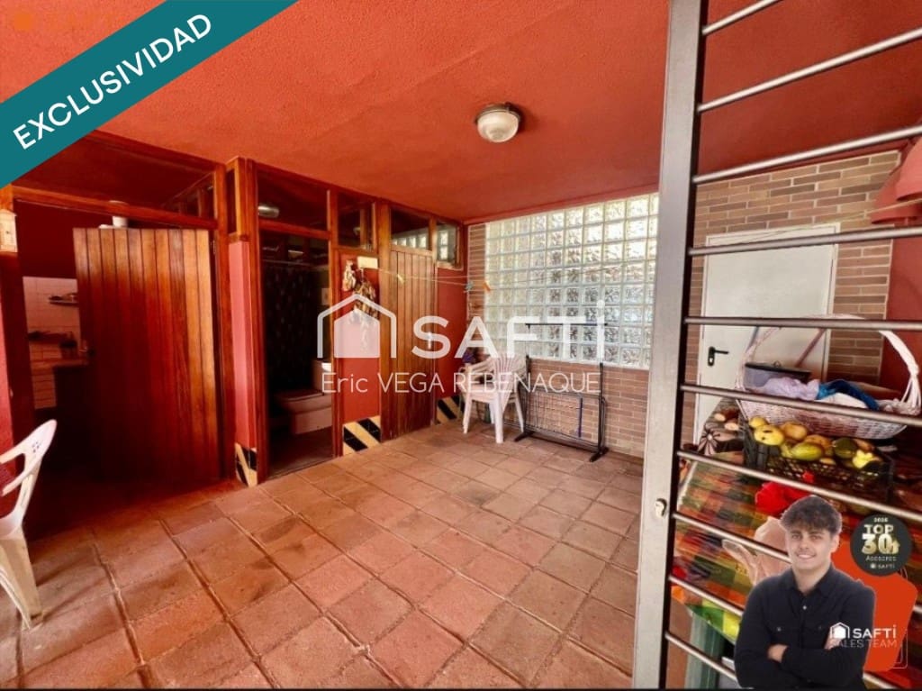 5 makuuhuone Huvila myytävänä paikassa Mataro mukana 
autotalli - 759 000 € (Ref: 9561611)