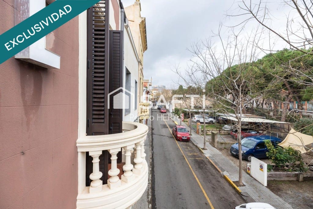 6 sovrum Radhus till salu i Vilassar de Mar - 1 425 000 € (Ref: 9561612)