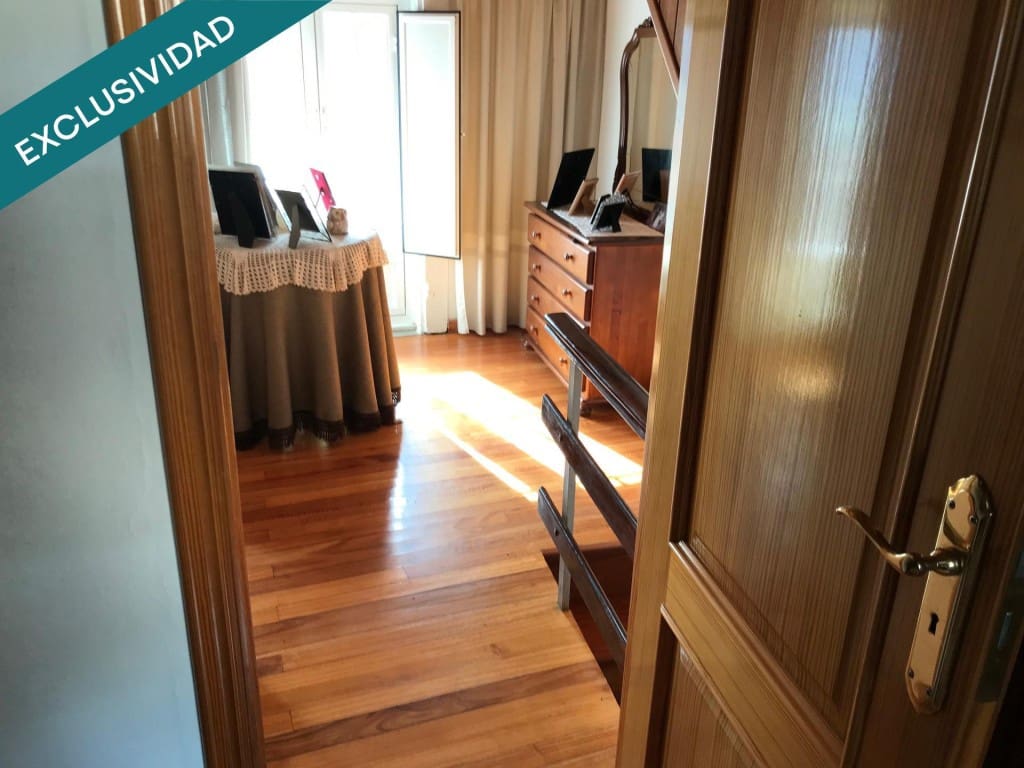 3 quarto Moradia em Banda para venda em Noia - 80 000 € (Ref: 9561616)