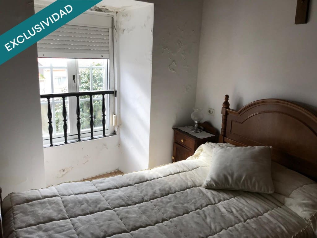 3 quarto Moradia em Banda para venda em Noia - 80 000 € (Ref: 9561616)