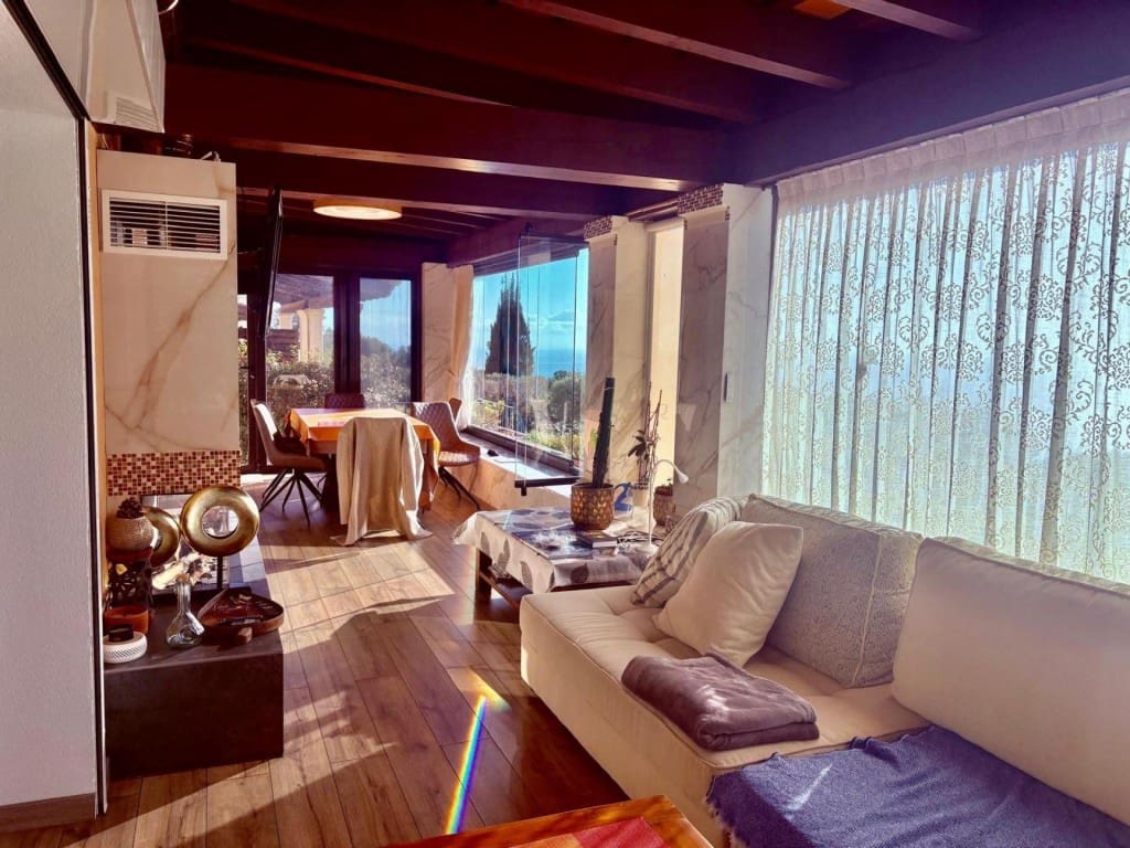 3 chambre Villa/Maison Mitoyenne à vendre à Tossa de Mar avec piscine - 950 000 € (Ref: 9561619)