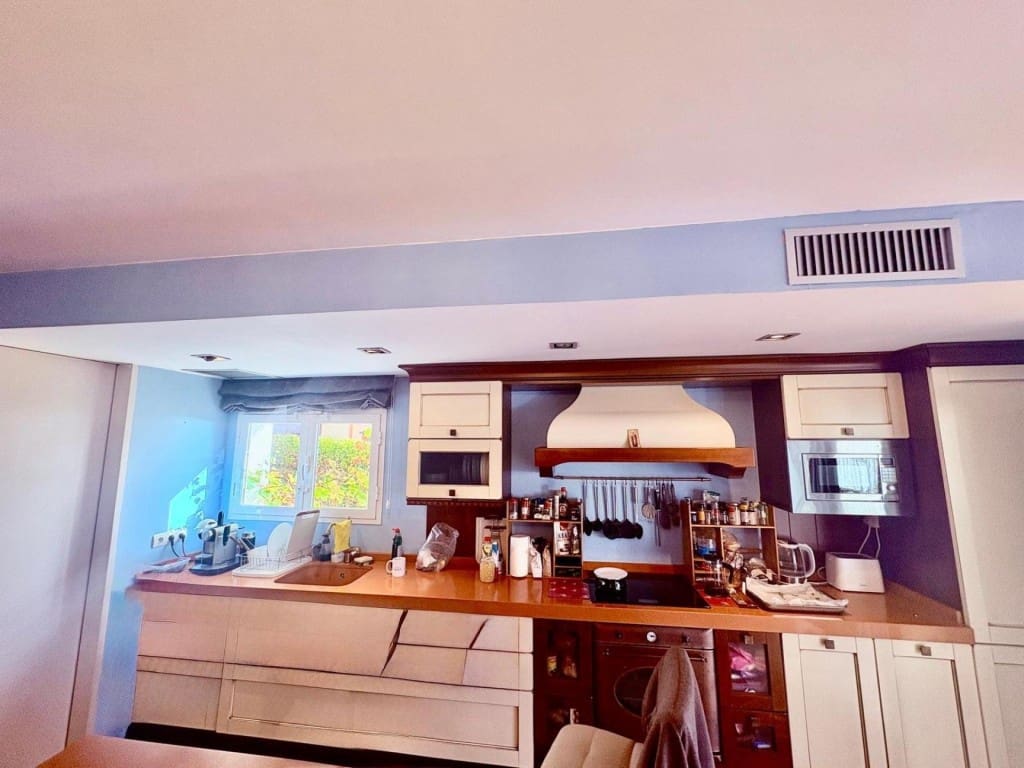 3 chambre Villa/Maison Mitoyenne à vendre à Tossa de Mar avec piscine - 950 000 € (Ref: 9561619)