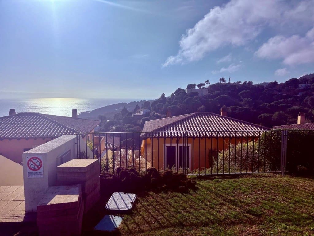 3 chambre Villa/Maison Mitoyenne à vendre à Tossa de Mar avec piscine - 950 000 € (Ref: 9561619)