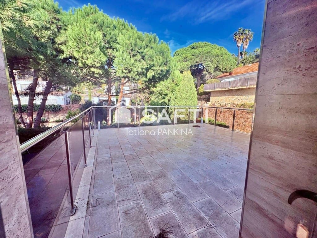 5 chambre Villa/Maison Mitoyenne à vendre à Tossa de Mar avec piscine garage - 2 500 000 € (Ref: 9561620)