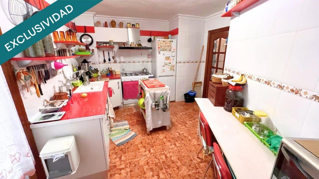 4 chambre Appartement à vendre à Elda - 85 000 € (Ref: 9561622)