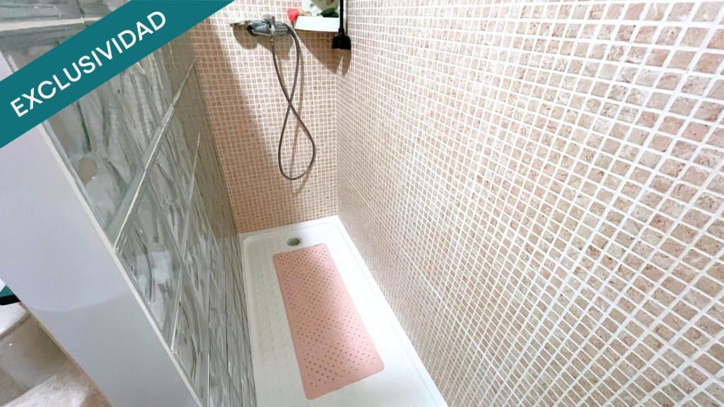 4 chambre Appartement à vendre à Elda - 85 000 € (Ref: 9561622)