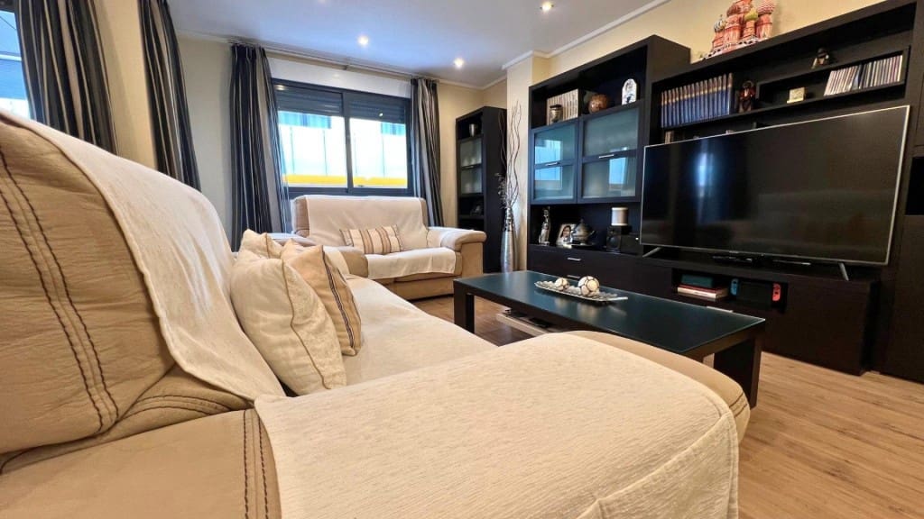 3 chambre Appartement à vendre à Elda avec garage - 253 000 € (Ref: 9561623)