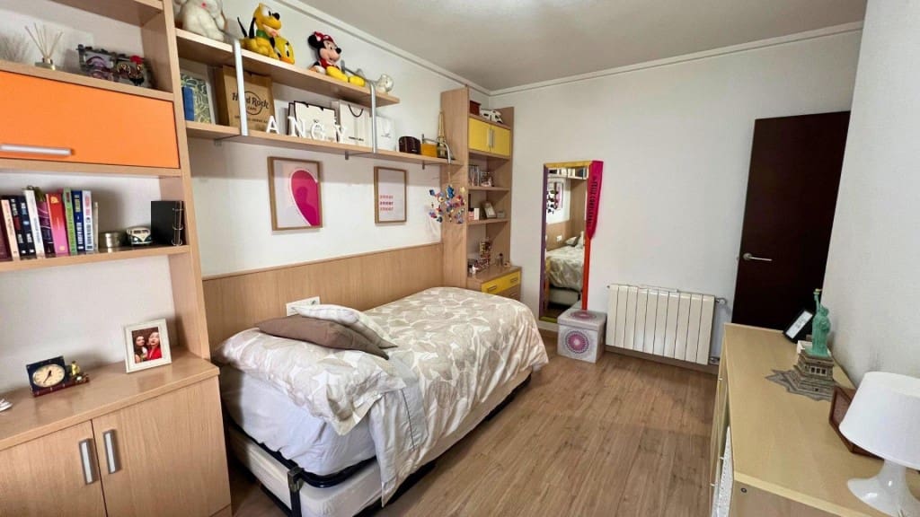 3 chambre Appartement à vendre à Elda avec garage - 253 000 € (Ref: 9561623)