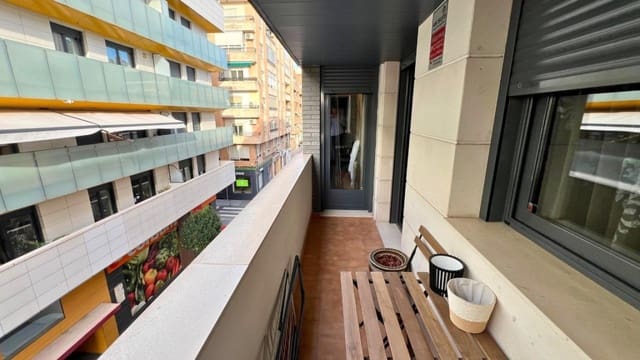 3 chambre Appartement à vendre à Elda avec garage - 253 000 € (Ref: 9561623)