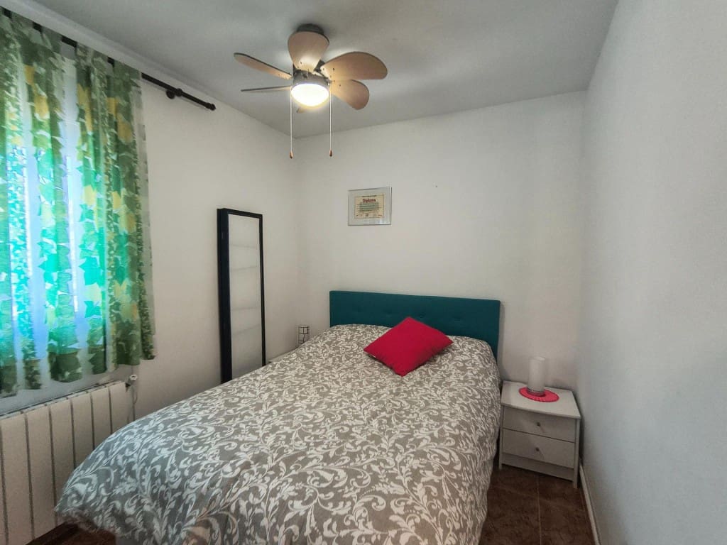 3 bedroom Villa for sale in Torrejon del Rey with pool garage - € 259,000 (Ref: 9561625)