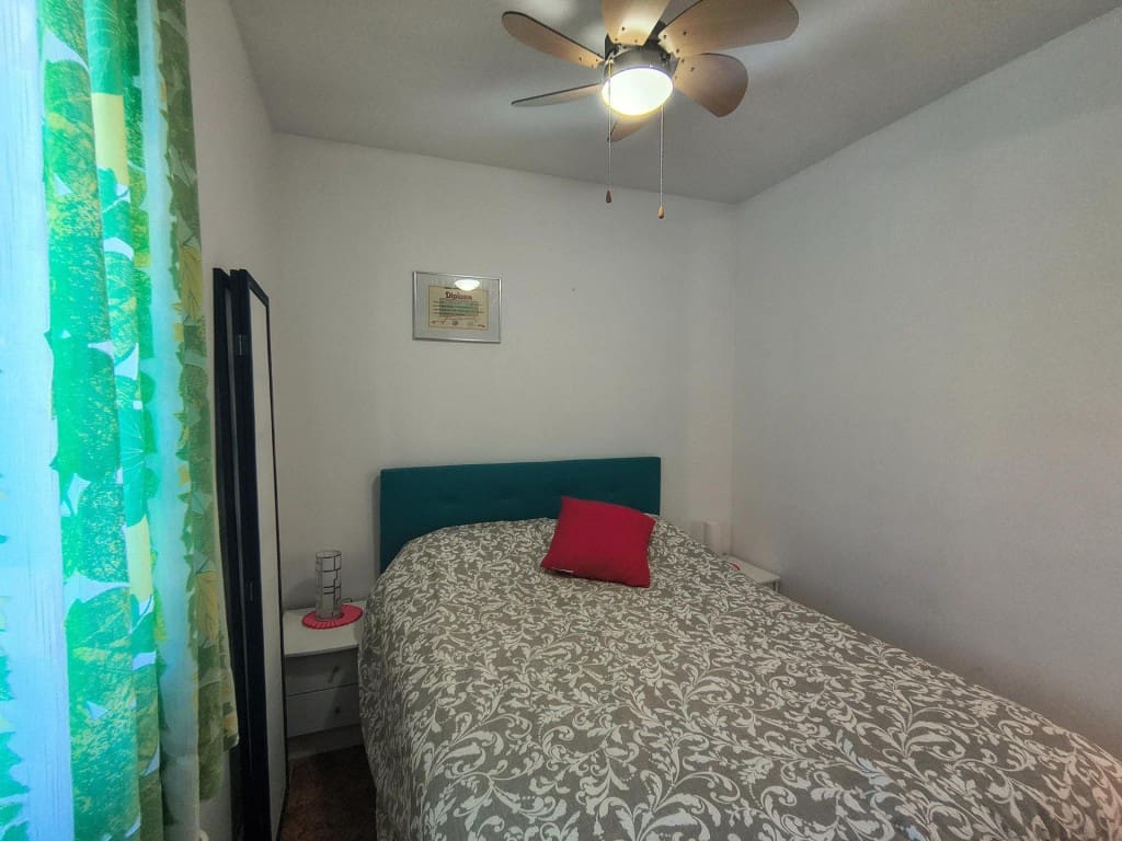 3 bedroom Villa for sale in Torrejon del Rey with pool garage - € 259,000 (Ref: 9561625)