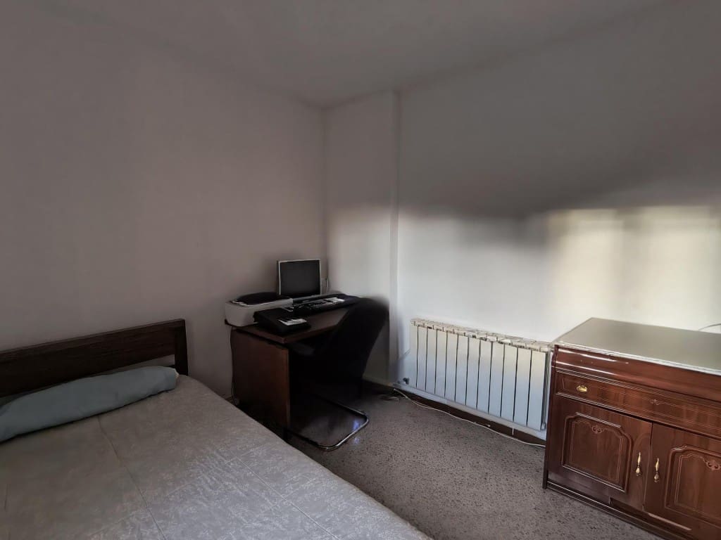 4 bedroom Apartment for sale in Guadalajara city - € 250,000 (Ref: 9561626)