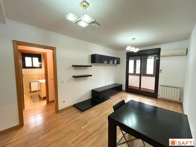 1 bedroom Apartment for rent in Alcalá de Henares - € 1,100 (Ref: 9561634)